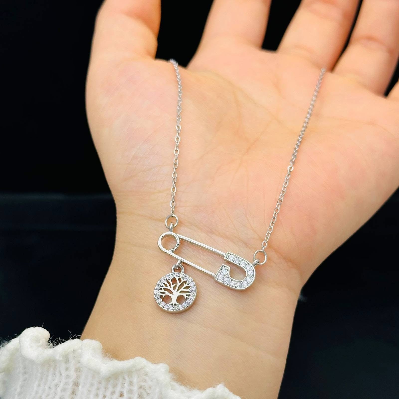 Collier Regalia