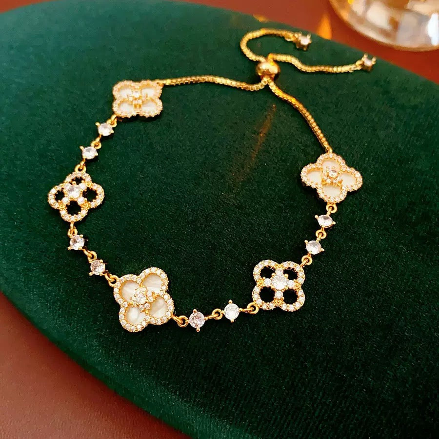 Bracelet - The New Cleven