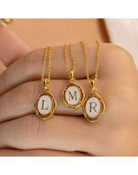 Collier Alphabets