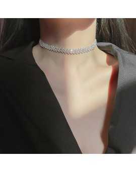 Collier Plastron