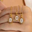 Collier Alphabets