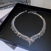 Collier Plastron