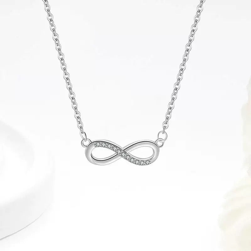 Collier - Infinity