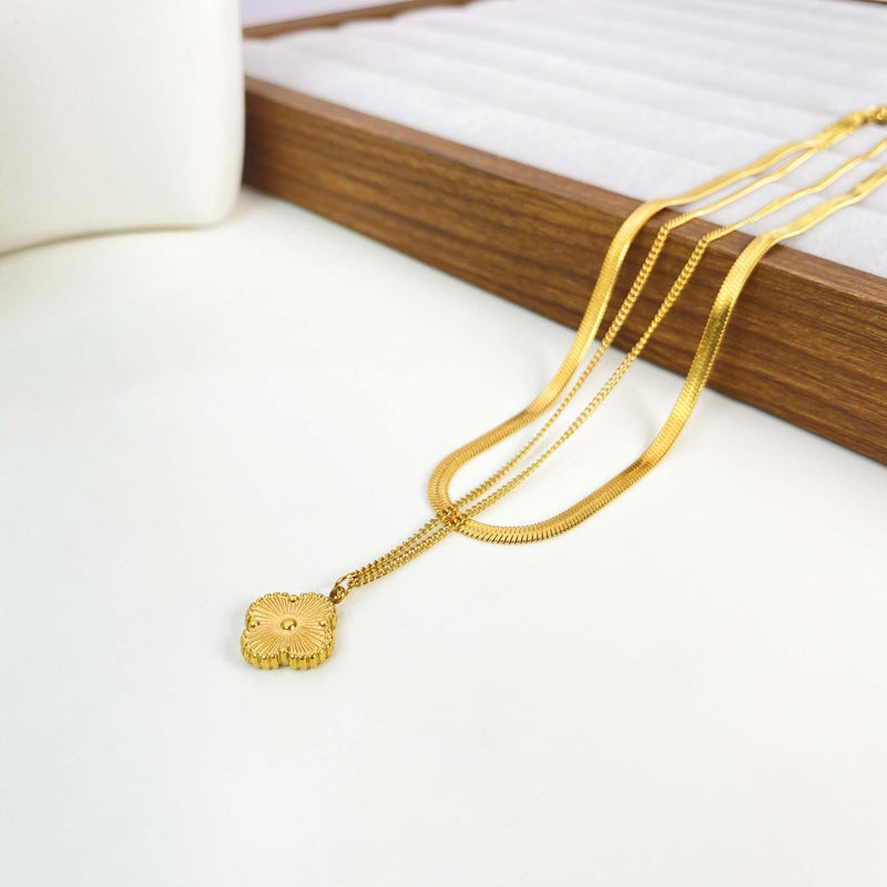 Collier Infinity Charm