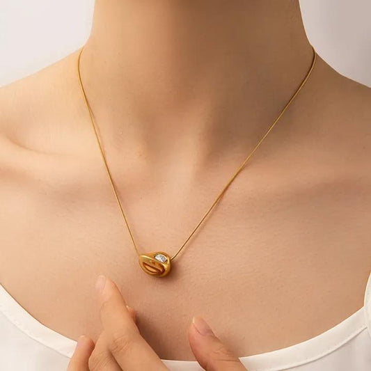 Collier Sovereign Spark